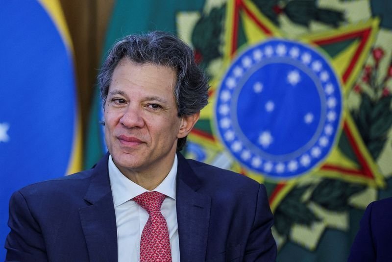 haddad:-vamos-enviar-dois-projetos-para-cortar-gastos-e-elevar-arrecadacao