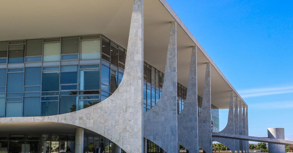 waack:-governo-e-congresso-tocam-violino-no-titanic-da-divida