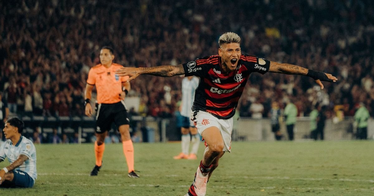 carrascal-exalta-vitoria-do-flamengo-em-casa-e-se-declara-a-torcida