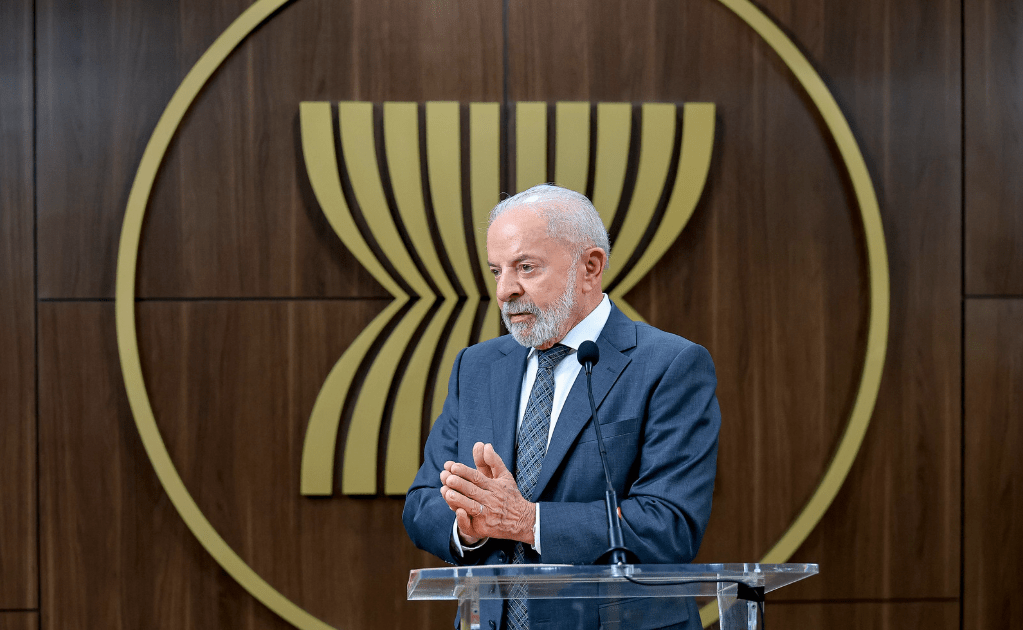 lula-diz-que-acordo-e-possivel,-mas-nao-sera-fechado-em-reuniao-com-trump