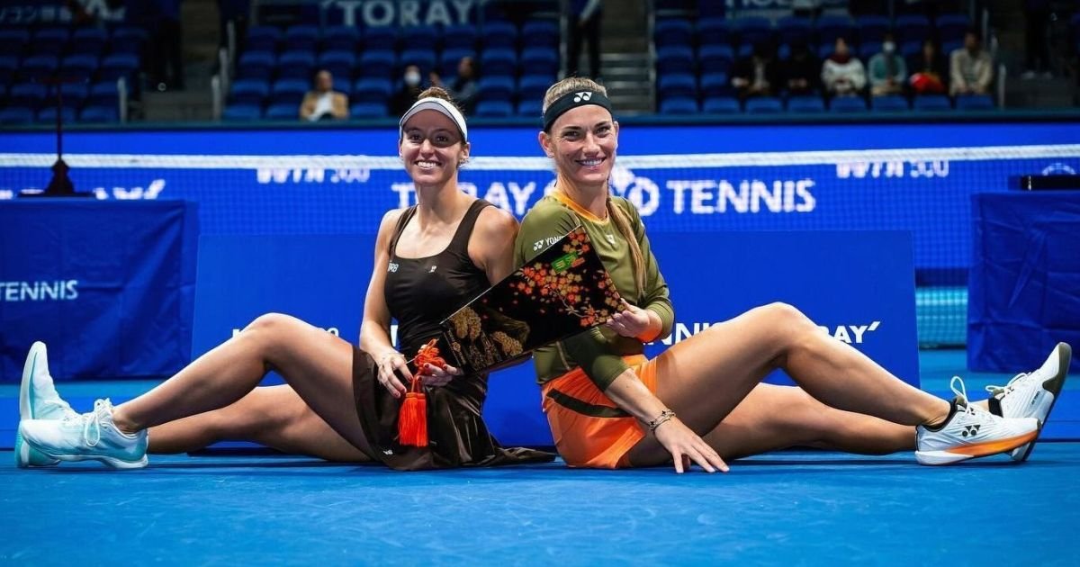 luisa-stefani-e-timea-babos-vencem-e-conquistam-o-wta-500-de-toquio