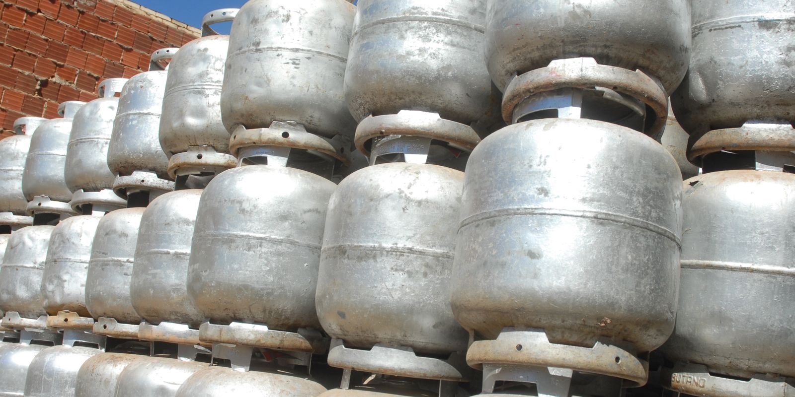 beneficiarios-com-nis-final-5-recebem-auxilio-gas