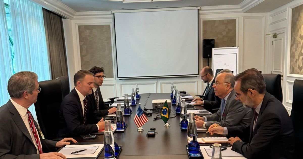 delegacoes-do-brasil-e-eua-iniciam-negociacoes-sobre-tarifaco