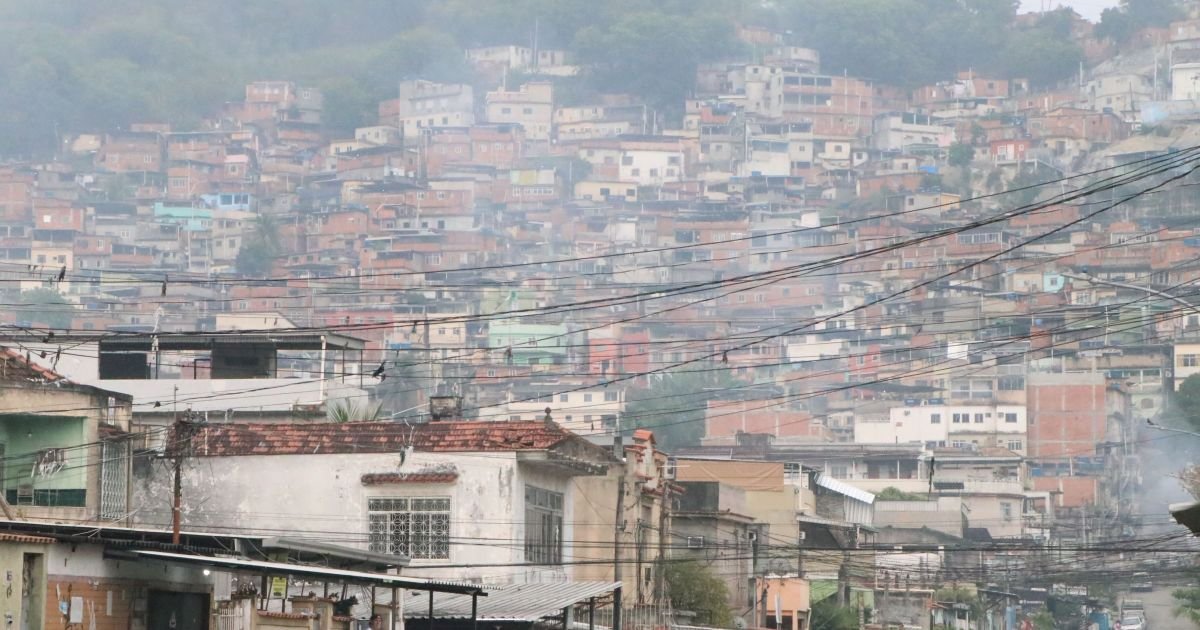 rio-de-janeiro-entra-em-estagio-2-de-atencao-apos-megaoperacao-contra-cv
