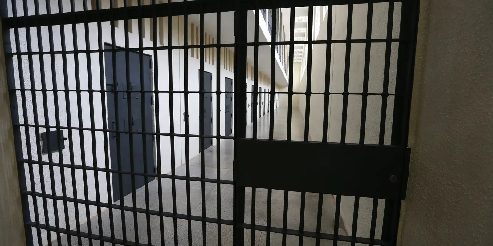 senado-aprova-mudancas-nos-criterios-para-prisao-preventiva