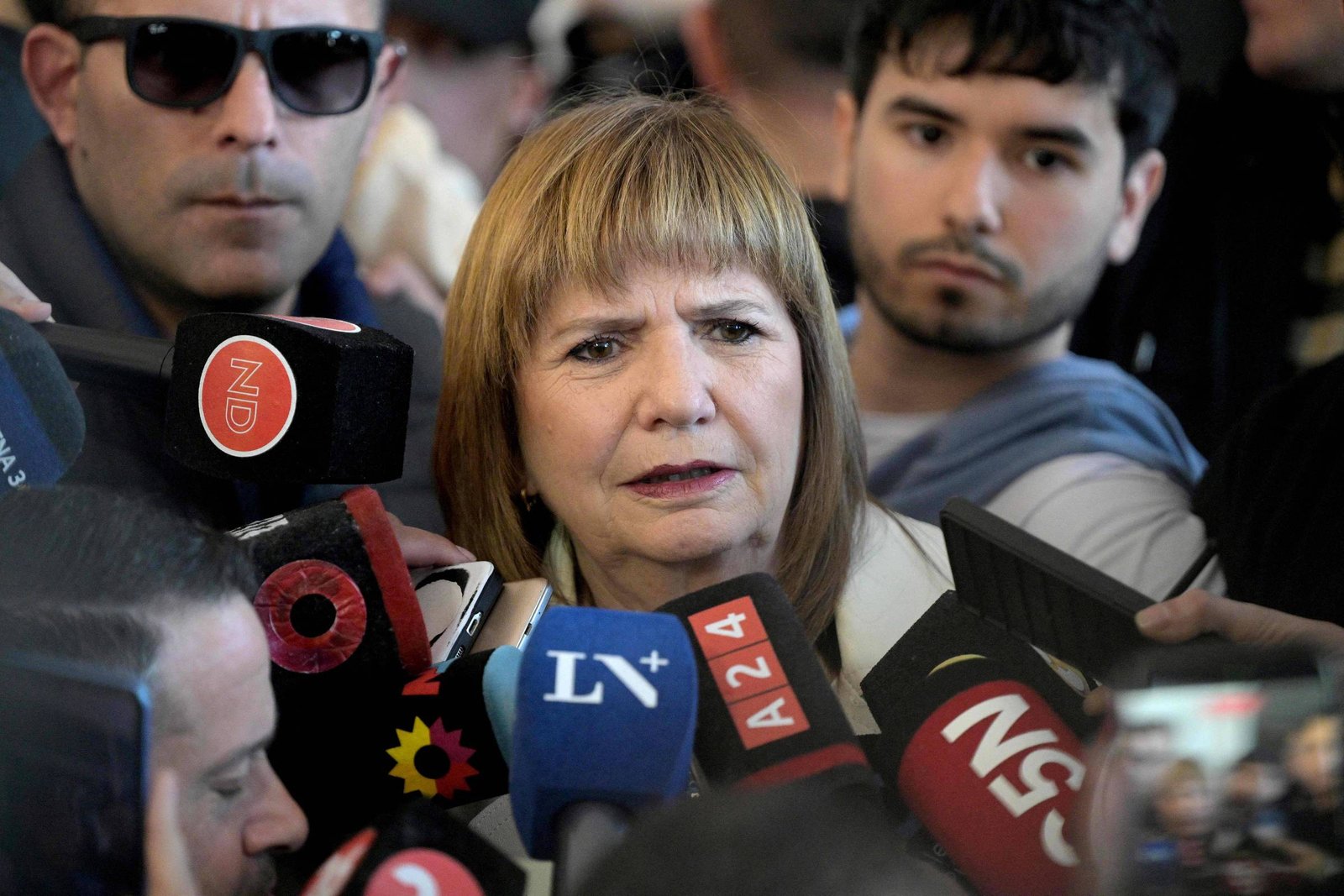 argentina-pede-reforco-em-fronteira-apos-mortes-no-rio-de-janeiro