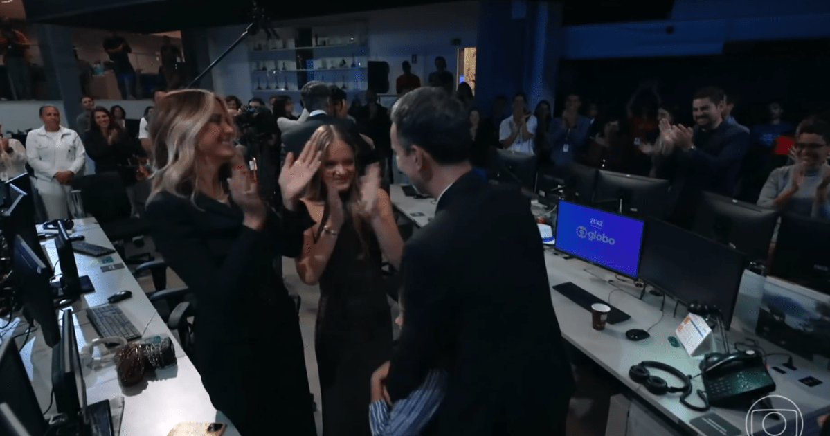 ticiane-pinheiro-e-filhas-aparecem-na-globo-em-chegada-de-tralli-ao-“jn”