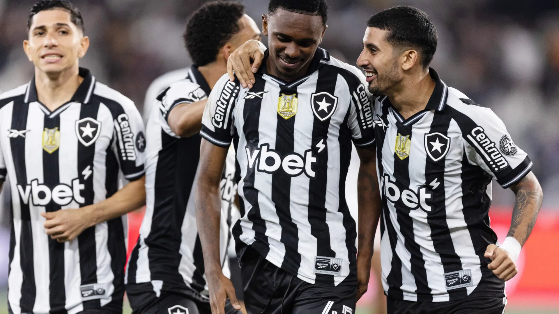 botafogo-trava-duelo-direto-com-o-mirassol-por-vaga-na-libertadores-de-2026