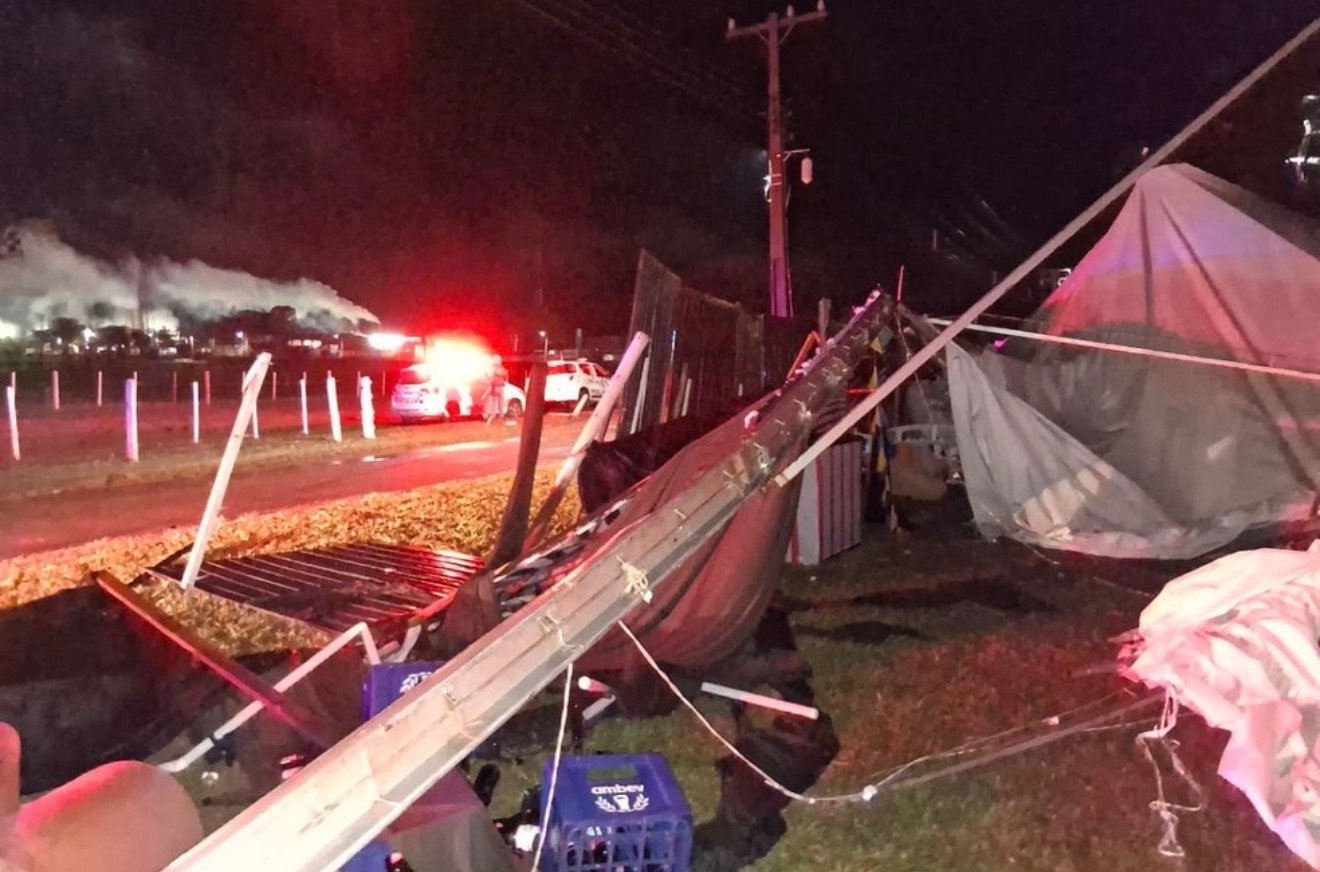 tempestade-leva-caos-a-festa-no-interior-de-sp