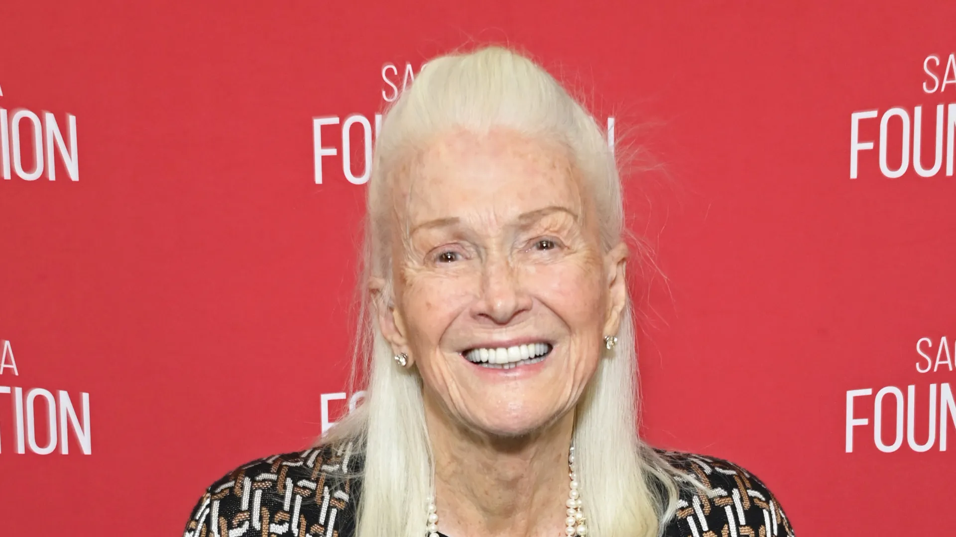 o-que-e-a-fibrose-pulmonar-idiopatica,-a-doenca-rara-da-atriz-diane-ladd?