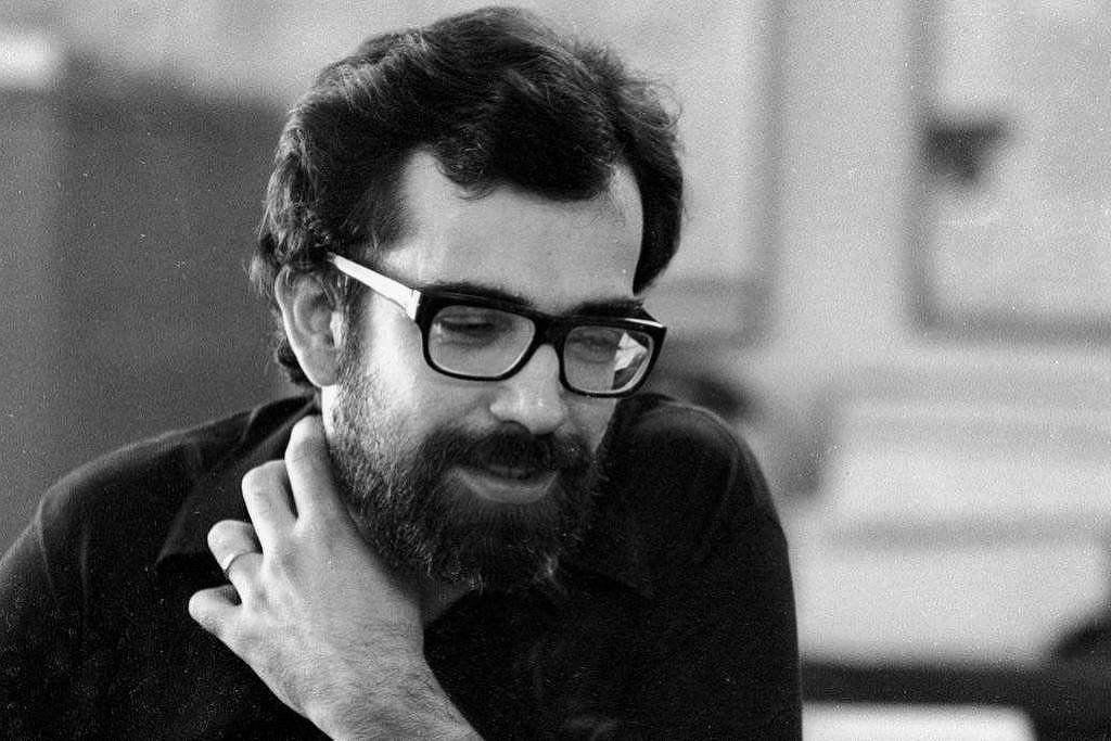 familia-de-tenorio-jr.-recebe-certidao-de-obito-do-pianista-quase-50-anos-apos-morte