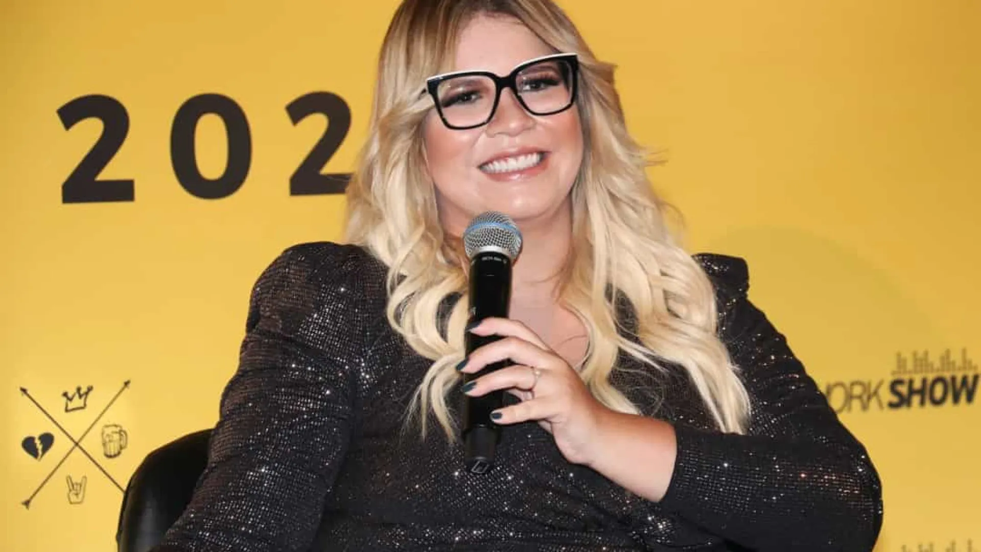 imagem-do-google-street-view-mostra-marilia-mendonca-aos-16-anos;-veja