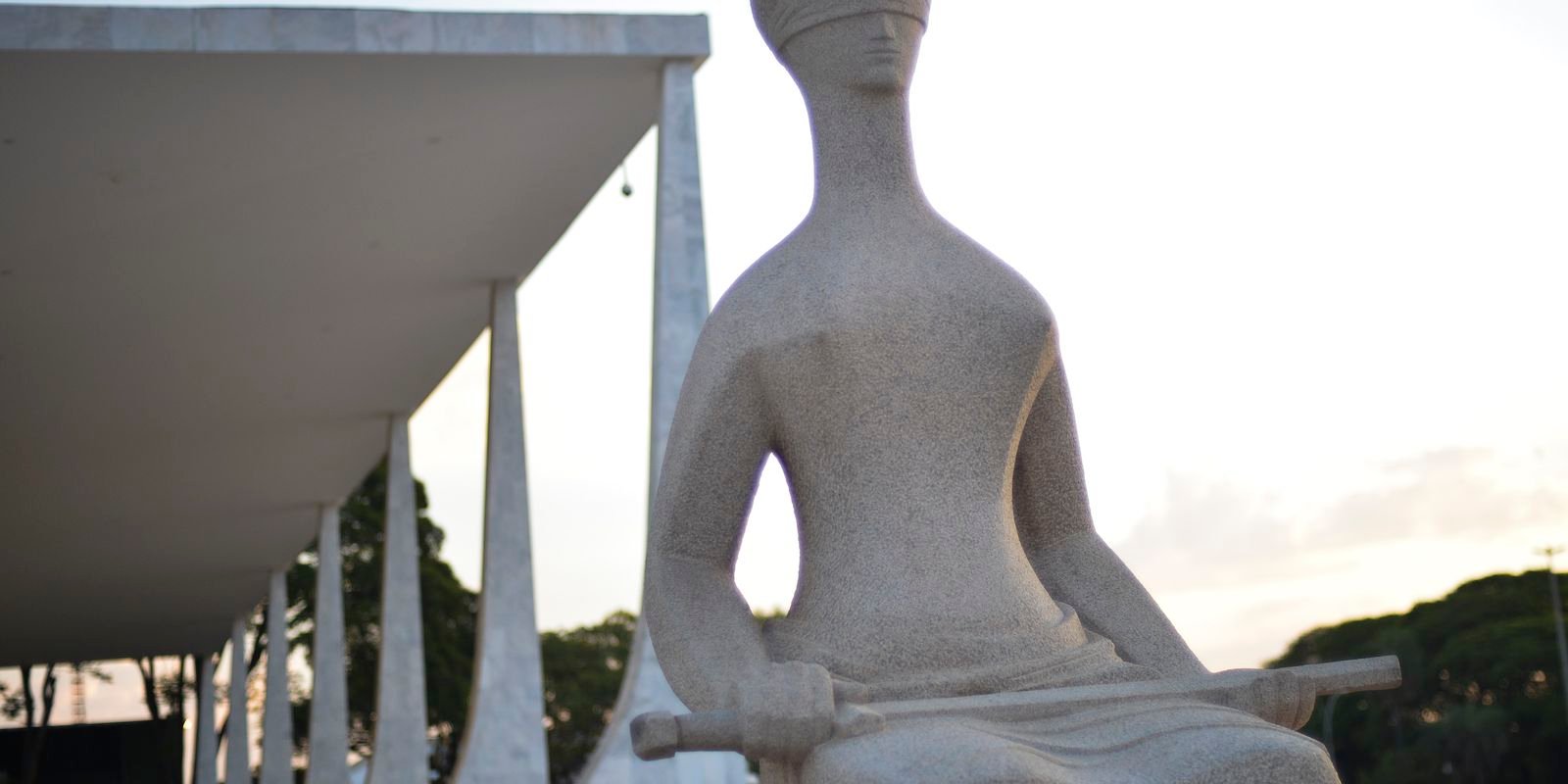 primeira-turma-do-stf-comeca-a-julgar-o-grupo-3-da-trama-golpista