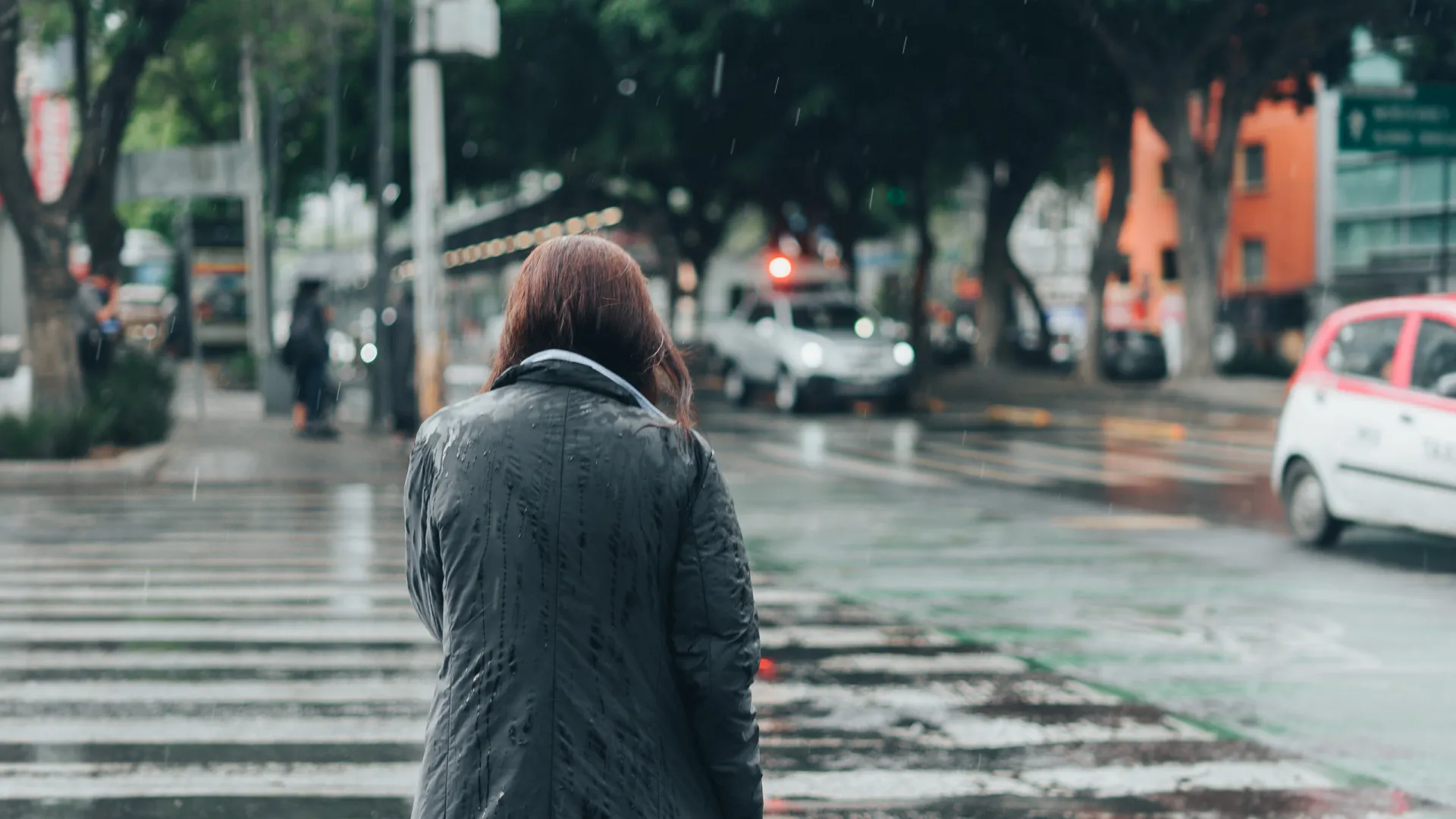 medico-explica-se-tomar-chuva-pode-realmente-causar-gripe-ou-resfriado