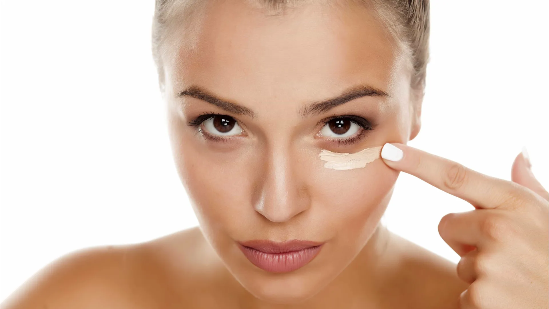 maquiagem-no-verao:-beleza-com-menos-produtos-e-mais-cuidado