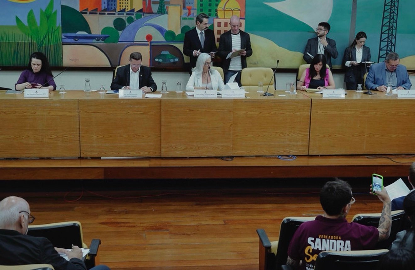 ccj-da-camara-de-sp-analisa-36-itens