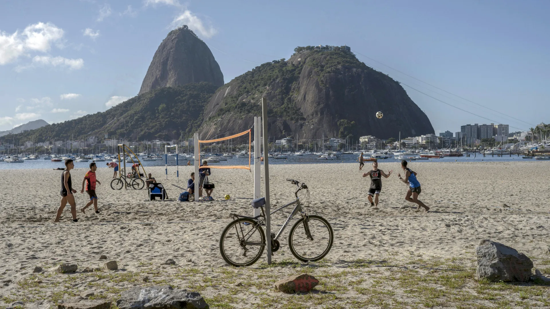 rio-de-janeiro-bate-recorde-de-turistas-internacionais-em-2025