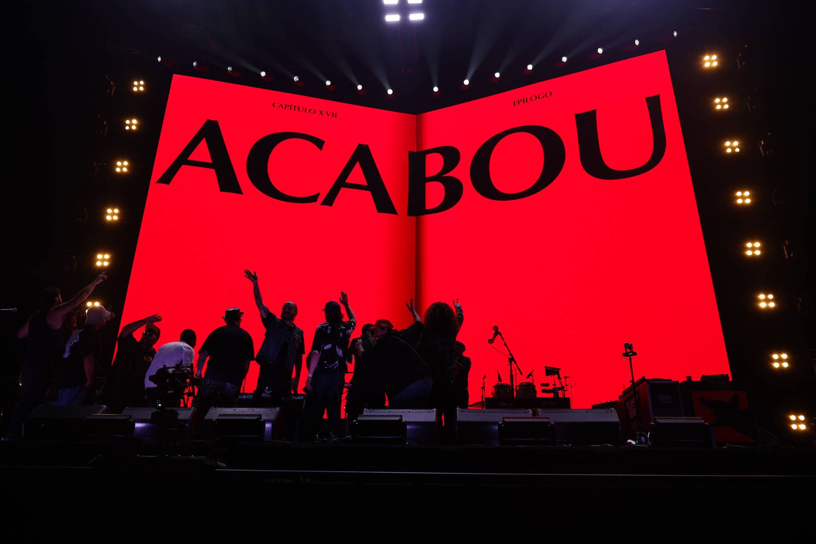 planet-hemp-se-despede-de-sao-paulo-com-caldeirao-de-fumaca-no-allianz