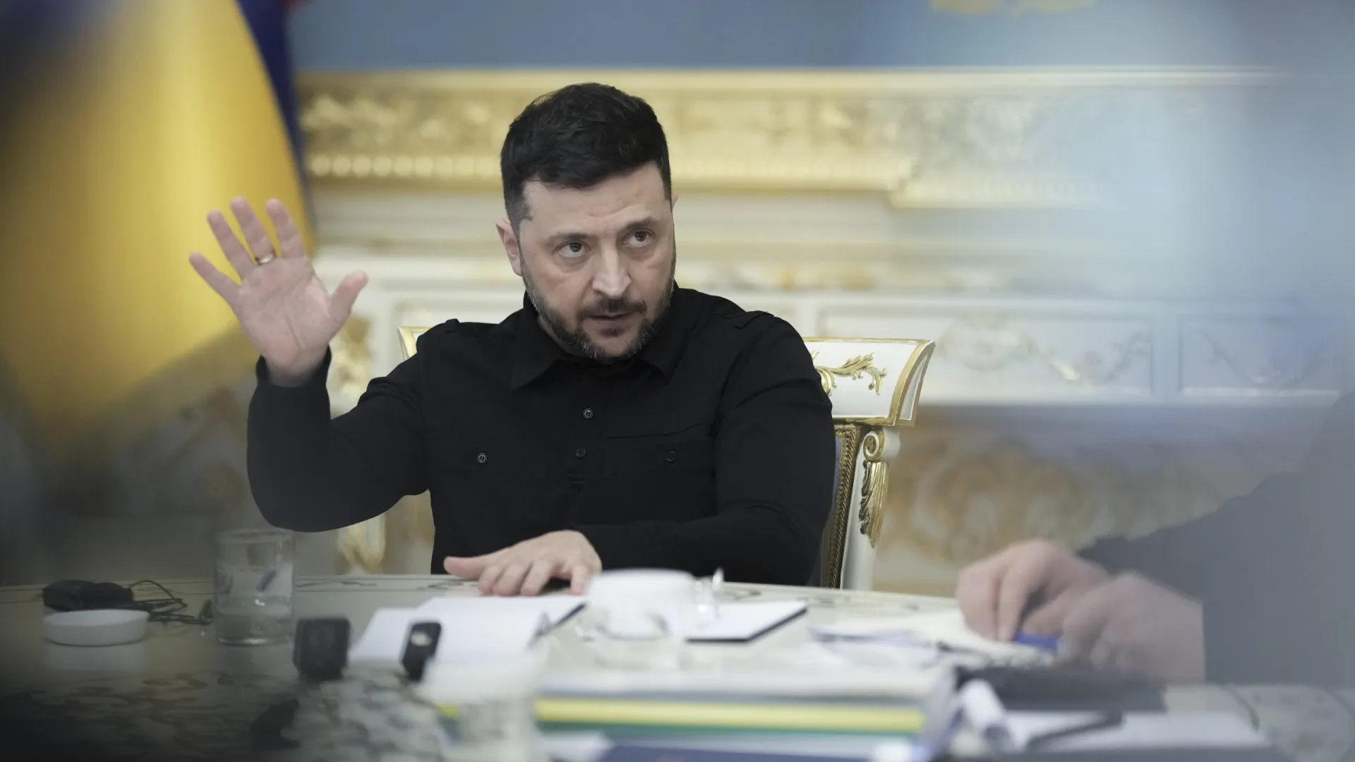zelensky-anuncia-reforma-de-setor-energetico-apos-escandalo-de-corrupcao