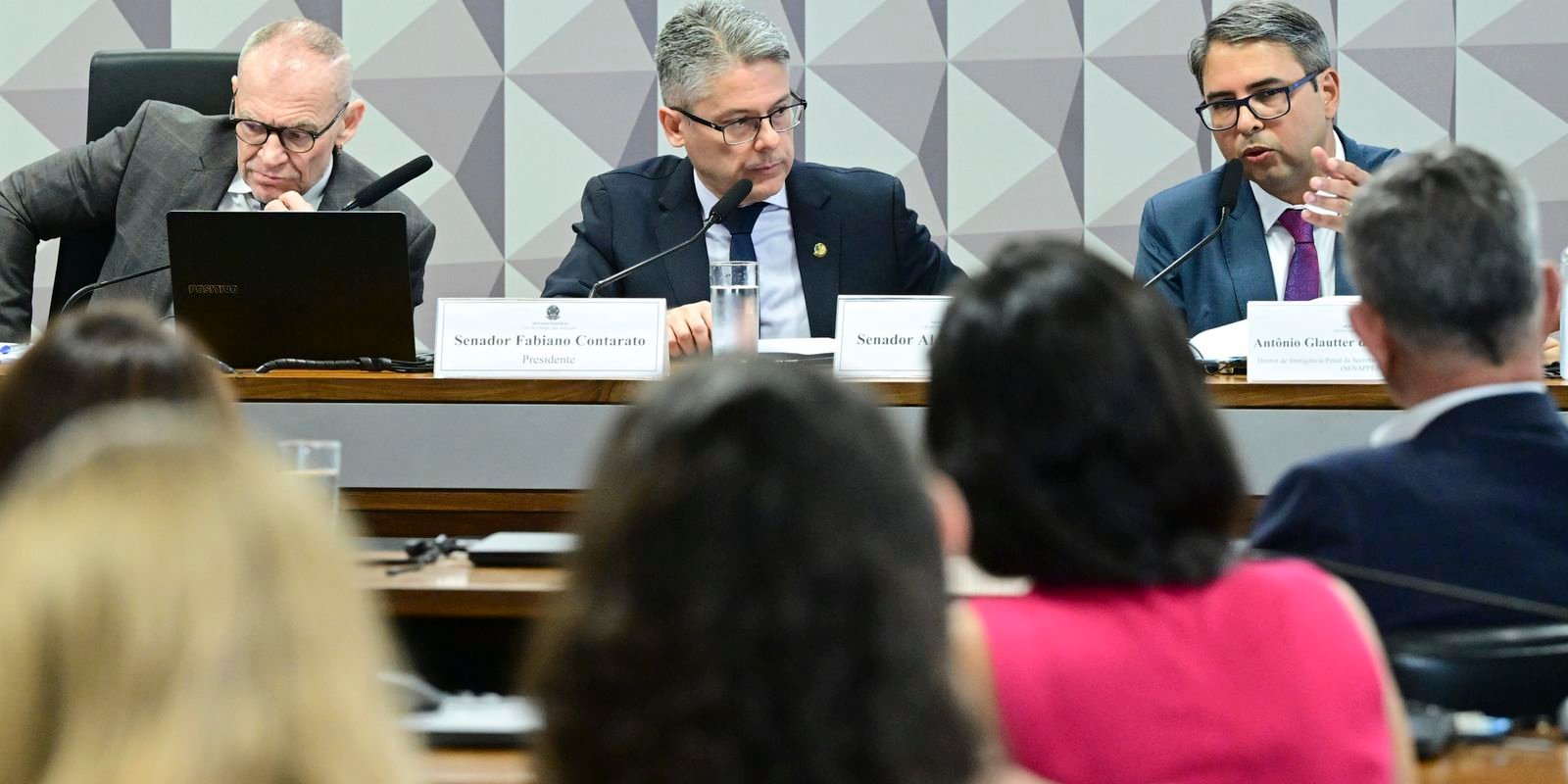 deficit-de-vagas-no-sistema-prisional-do-pais-e-de-40%,-diz-diretor