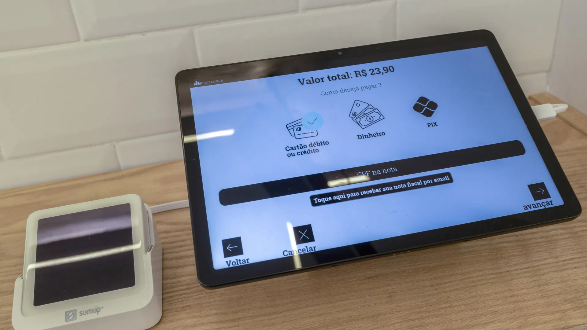 ministerio-publico-diz-que-ataque-hacker-‘abalou-seguranca-do-pix’-e-pede-indenizacao-ao-estado