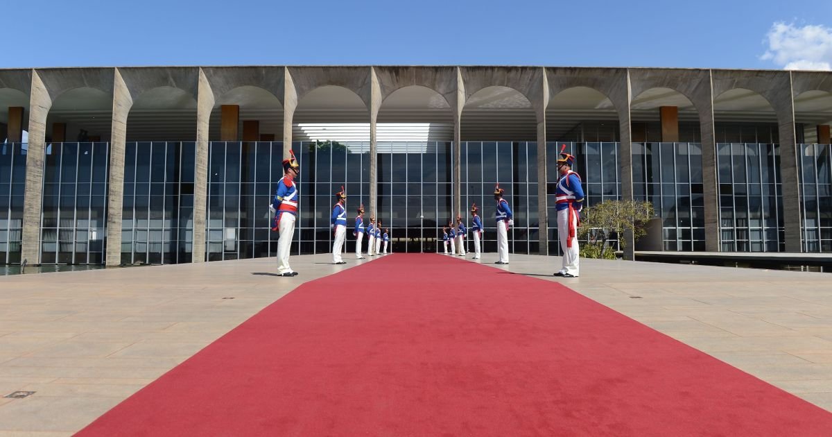 governo-minimiza-risco-de-reves-em-negociacoes-com-eua