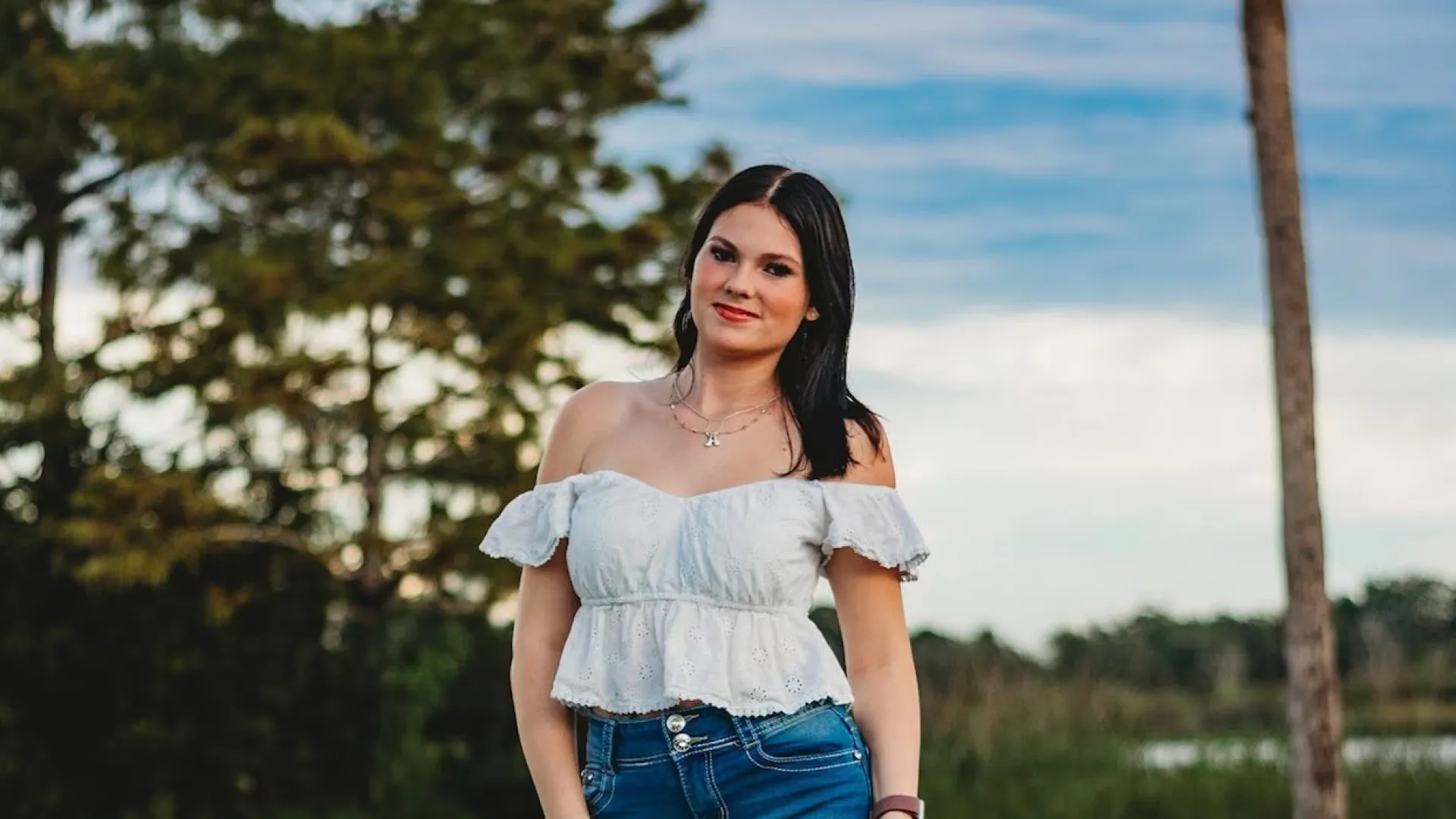 jovem-de-18-anos-e-encontrada-morta-debaixo-da-cama-em-cruzeiro-nos-eua