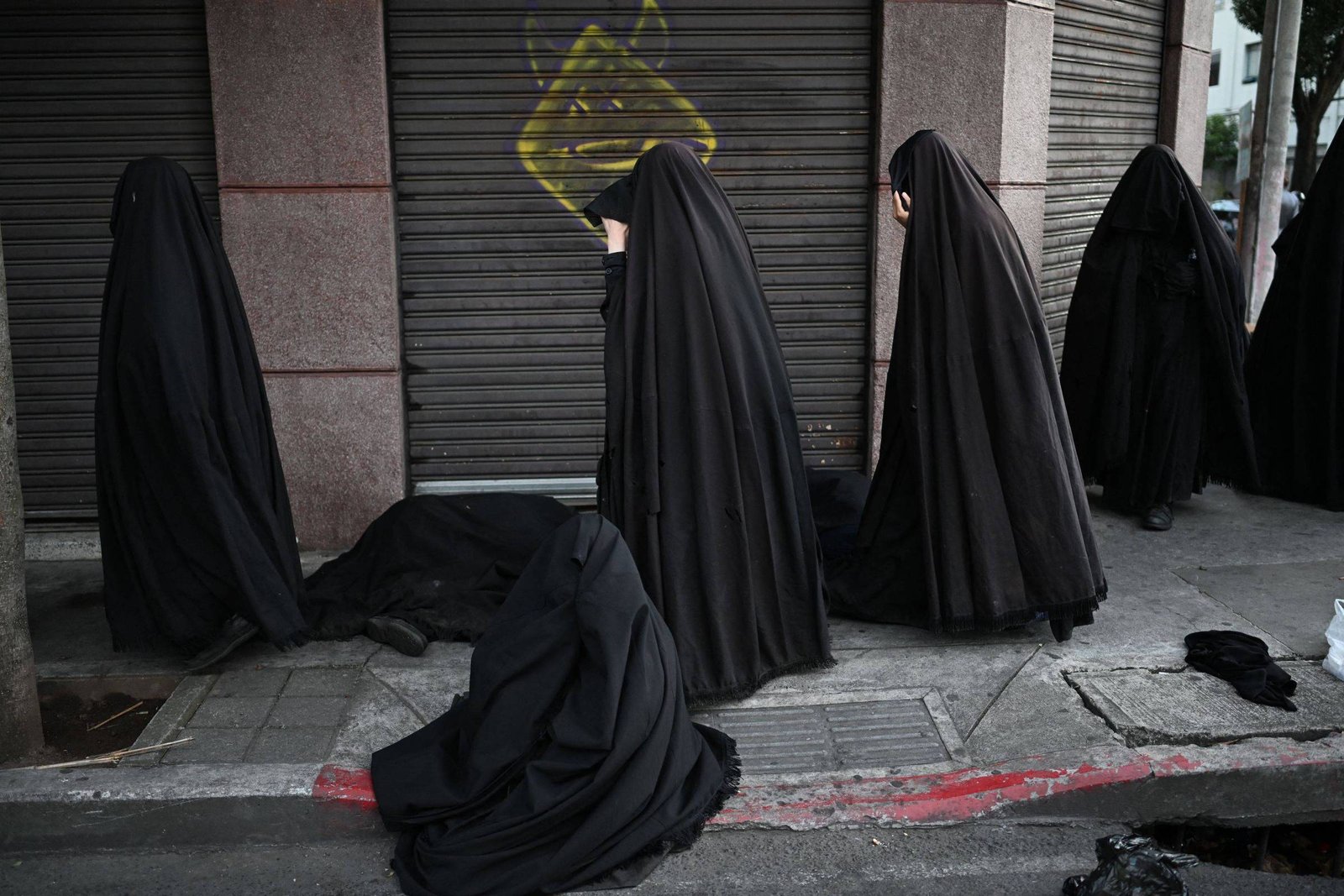 policia-resgata-17-criancas-de-seita-na-colombia