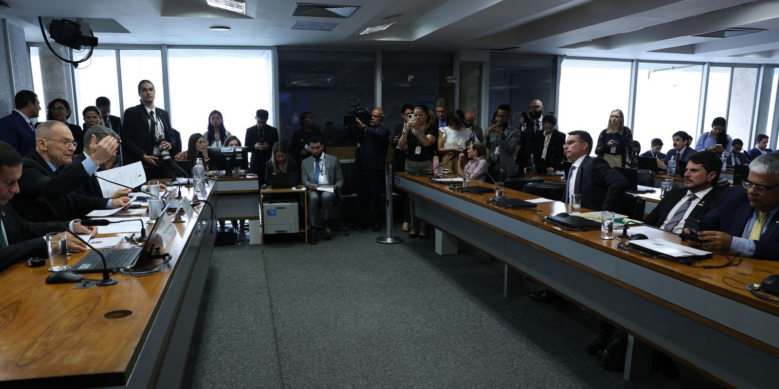 agenda-do-congresso:-cpi-do-crime-organizado-tem-novos-depoimentos