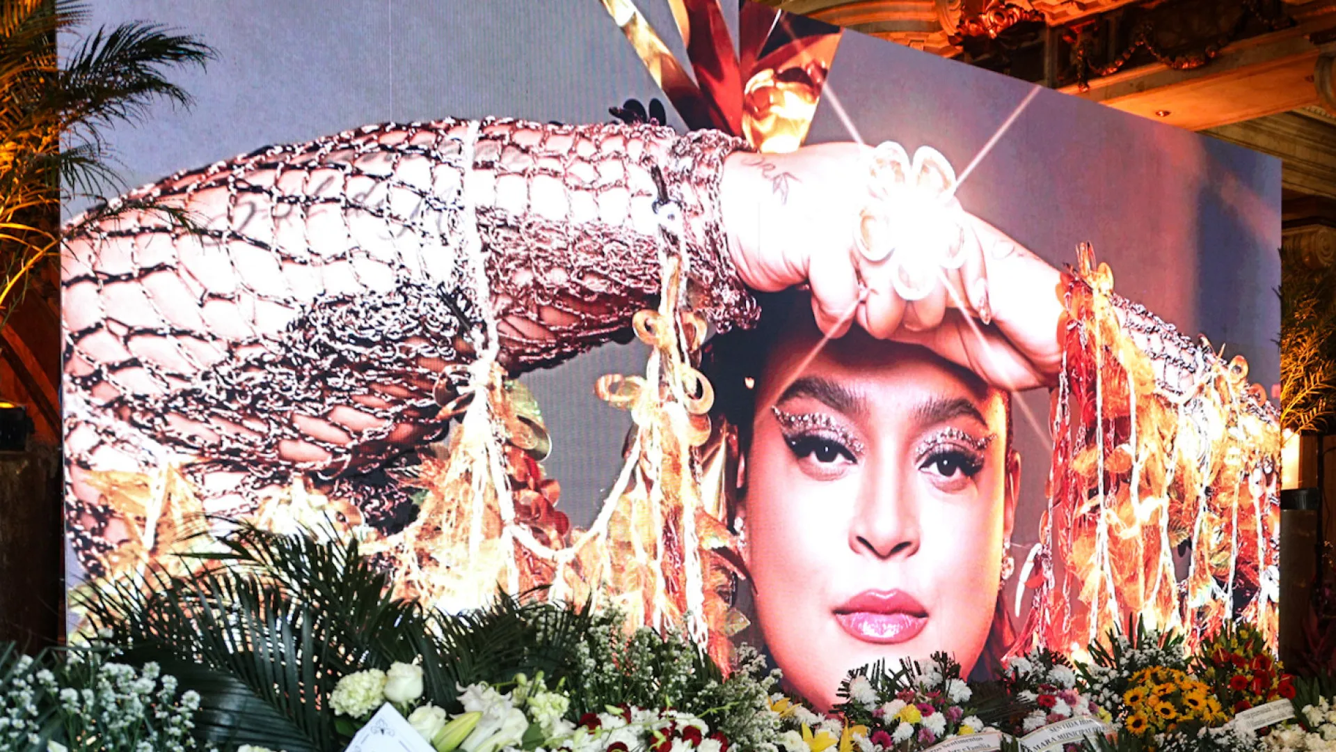 amigos-e-familiares-de-preta-gil-recebem-diamantes-feitos-com-cinzas-da-cantora