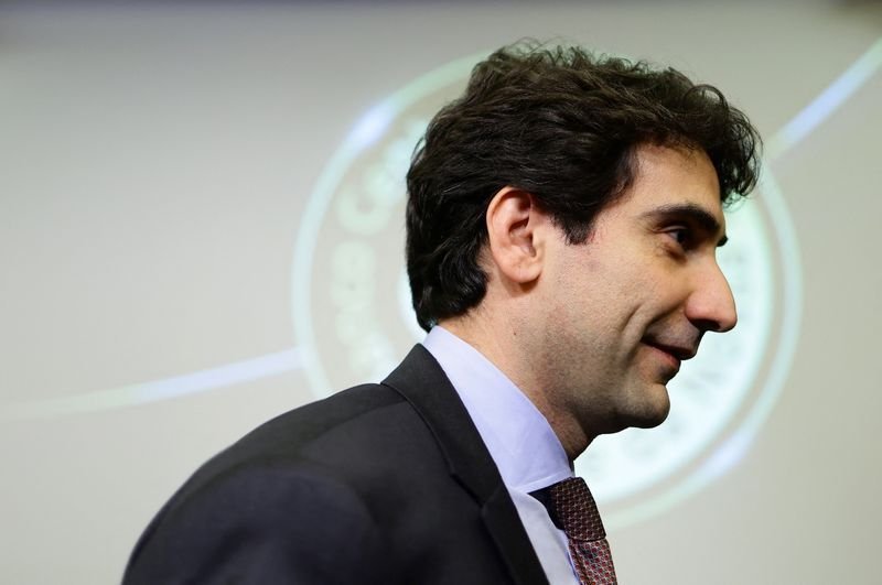 galipolo-diz-que-bc-seguiu-procedimento-demandado-no-caso-master