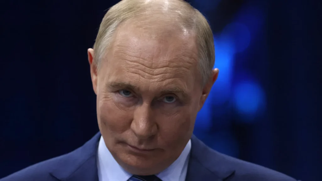 trump-envia-negociador-a-putin,-e-zelenski-quer-fechar-plano