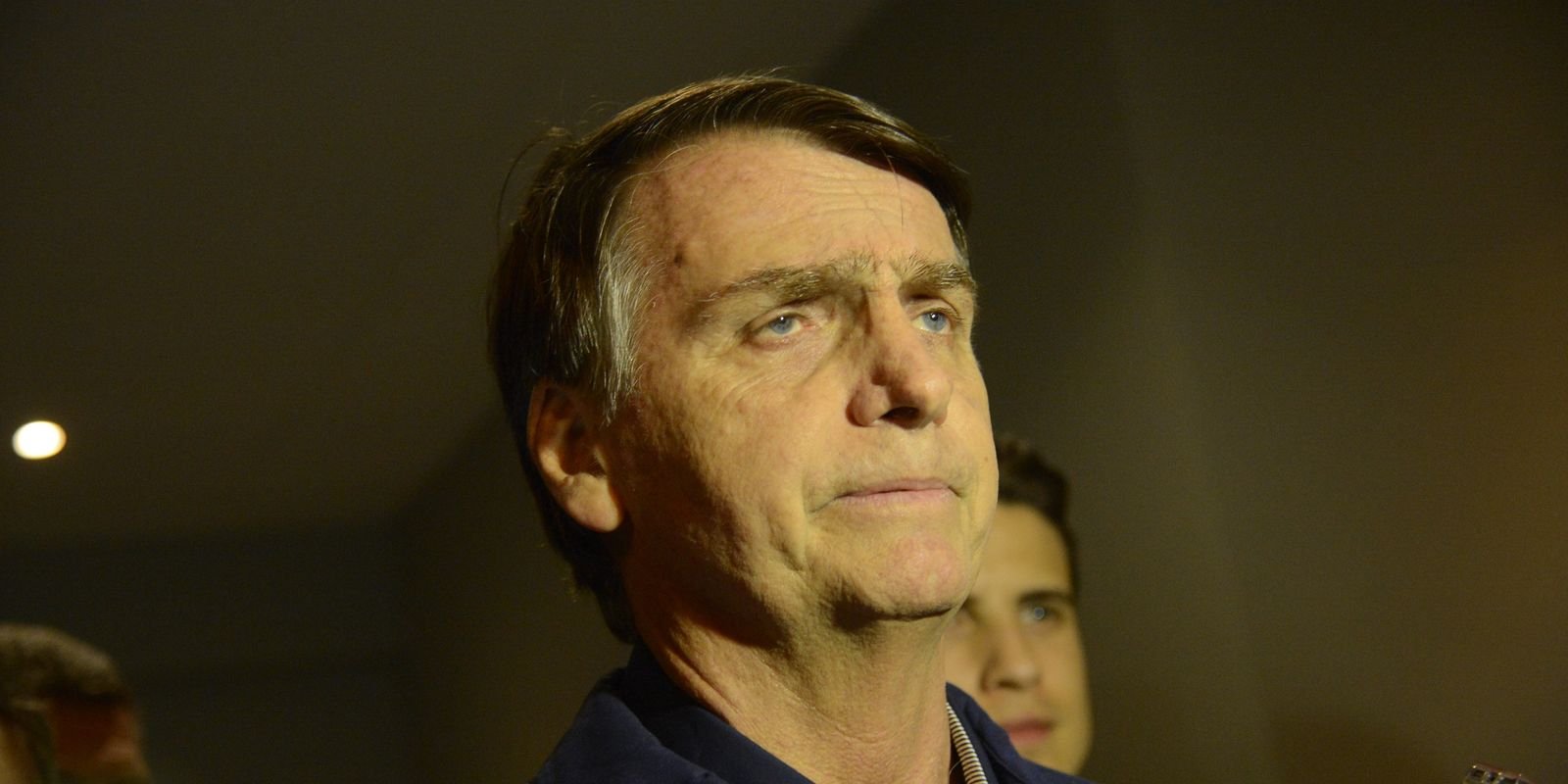 bolsonaro-fica-inelegivel-ate-2060;-tse-sera-comunicado-de-decisao