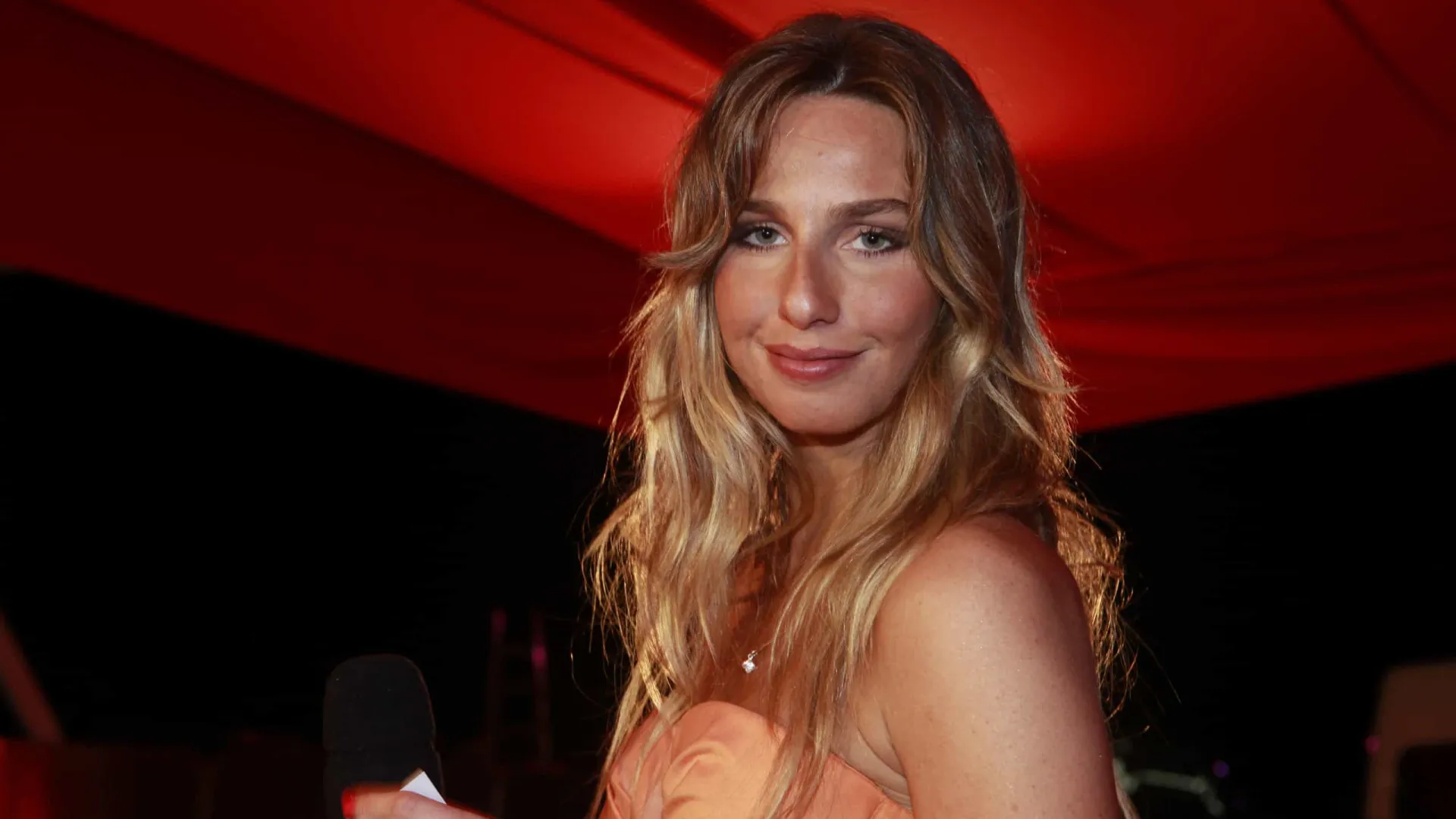 mariana-weickert-relata-descoberta-de-cancer-de-pele