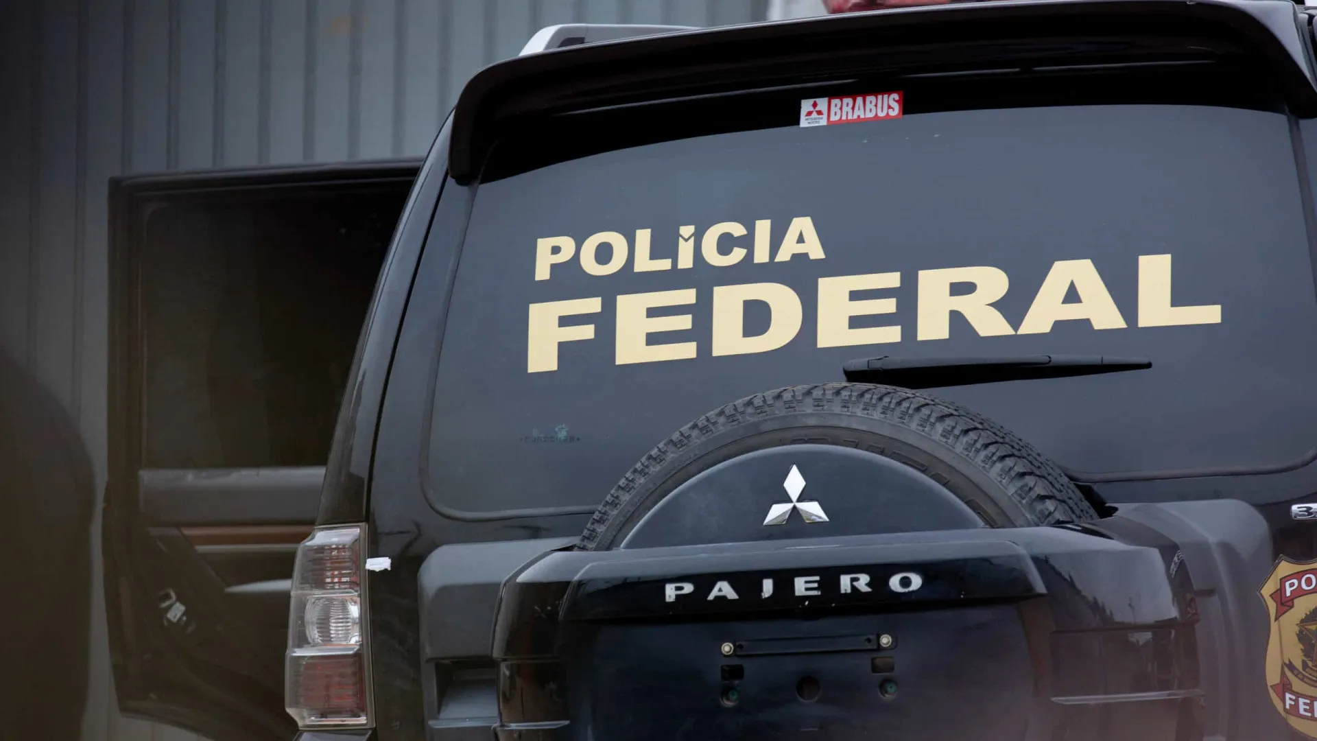 pf-deflagra-operacao-para-investigar-ameaca-de-bomba-em-voo-da-azul-em-agosto