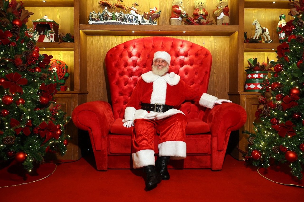 a-magia-do-natal-toma-conta-do-boulevard:-patio-higienopolis-realiza-grande-parada-do-papai-noel