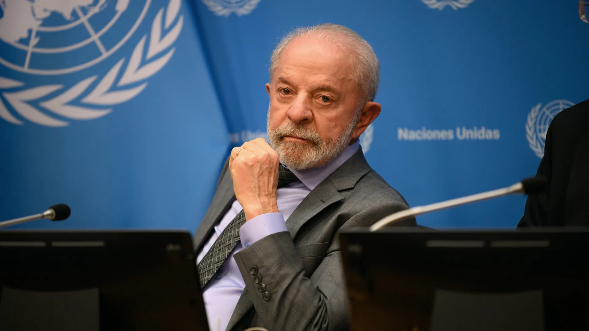 apesar-de-recuo,-lula-ainda-venceria-todos-os-adversarios-no-2o-turno,-diz-atlas/bloomberg