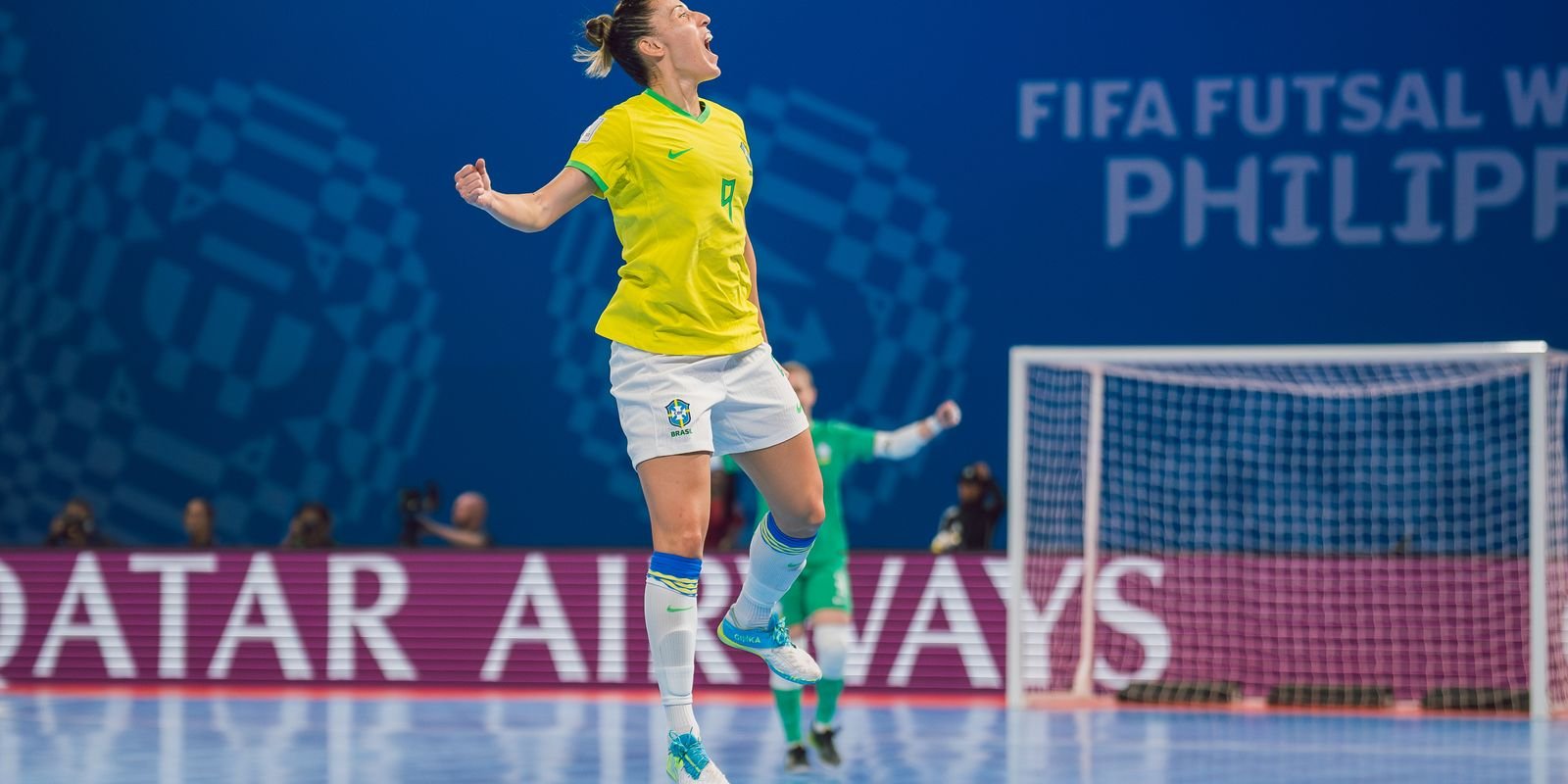 brasil-goleia-e-avanca-para-semi-da-copa-do-mundo-de-futsal
