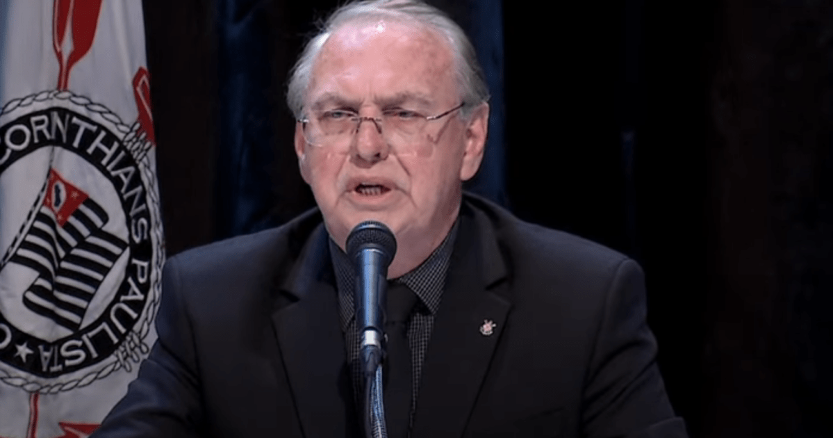 corinthians-atrasa-13o-salario-de-funcionarios,-mas-acerta-pagamento