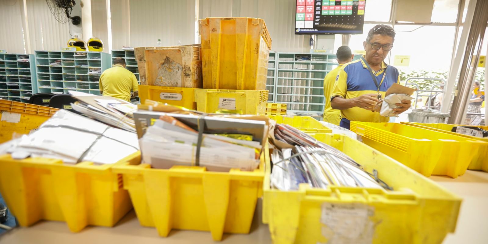 tesouro-reprova-emprestimo-de-r$-20-bilhoes-aos-correios