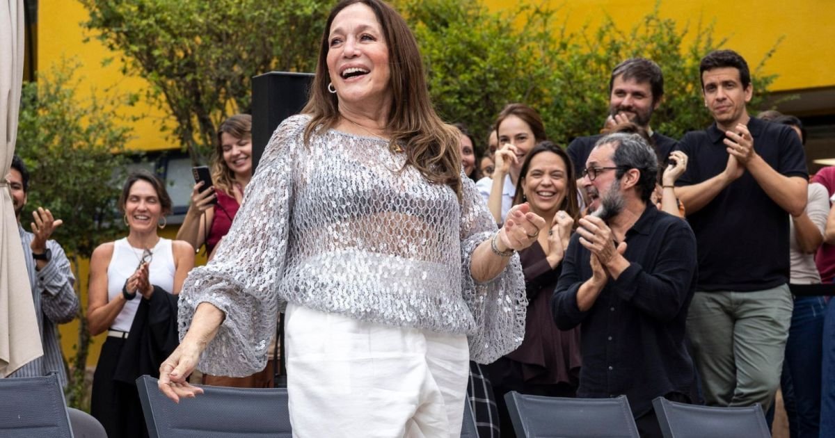 susana-vieira-critica-atores-novatos:-“vao-aprender-a-fazer-televisao”