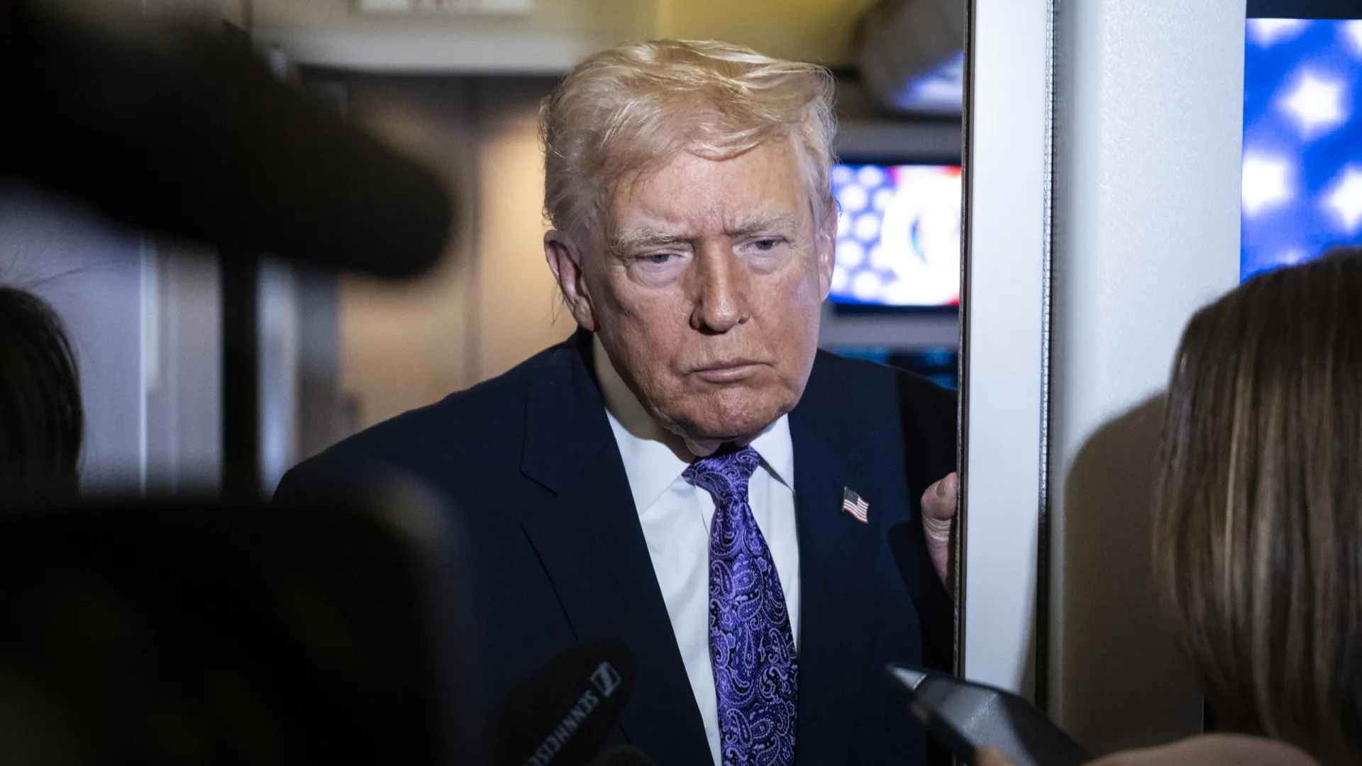 trump-diz-que-cogita-reduzir-ou-elevar-tarifas-sobre-produtos-especificos-caso-necessario