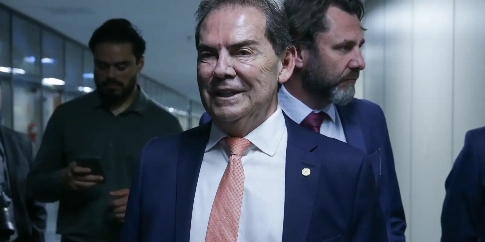 se-aprovado,-projeto-da-dosimetria-reduz-pena-de-bolsonaro-para-2-anos