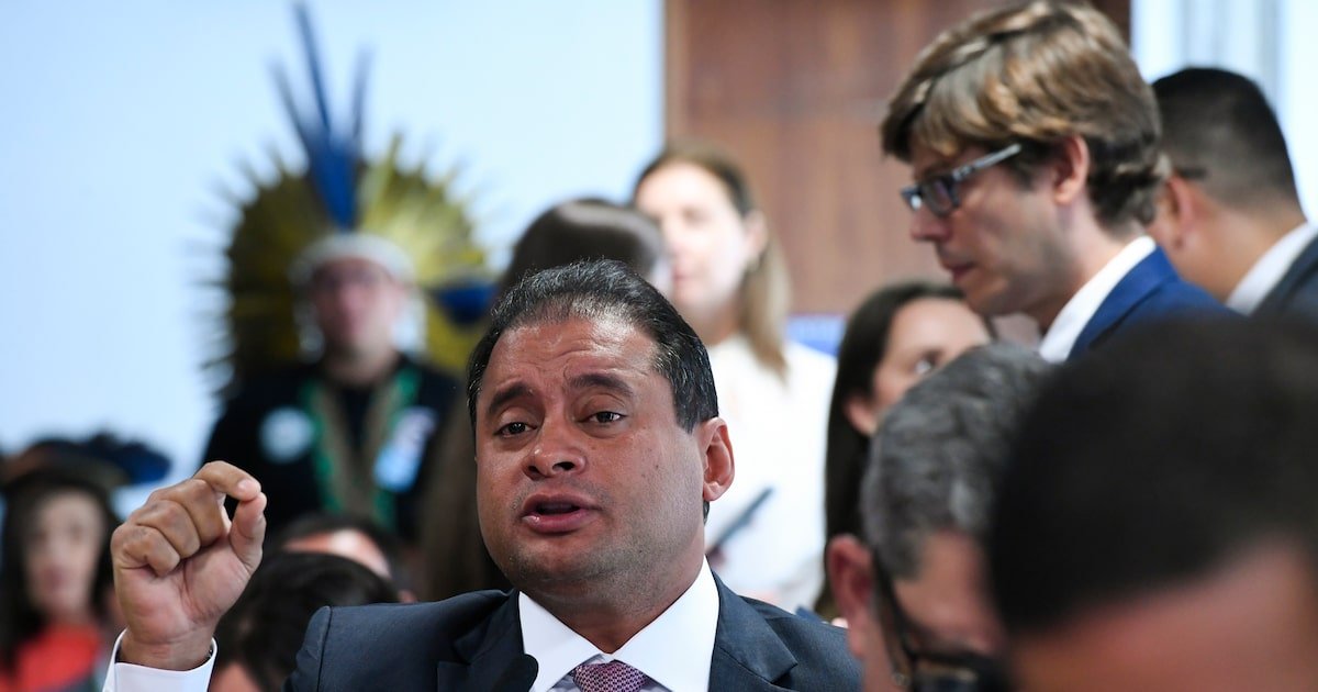 ccj-do-senado-adia-votacao-de-projeto-que-trata-de-impeachment-de-ministros-do-stf