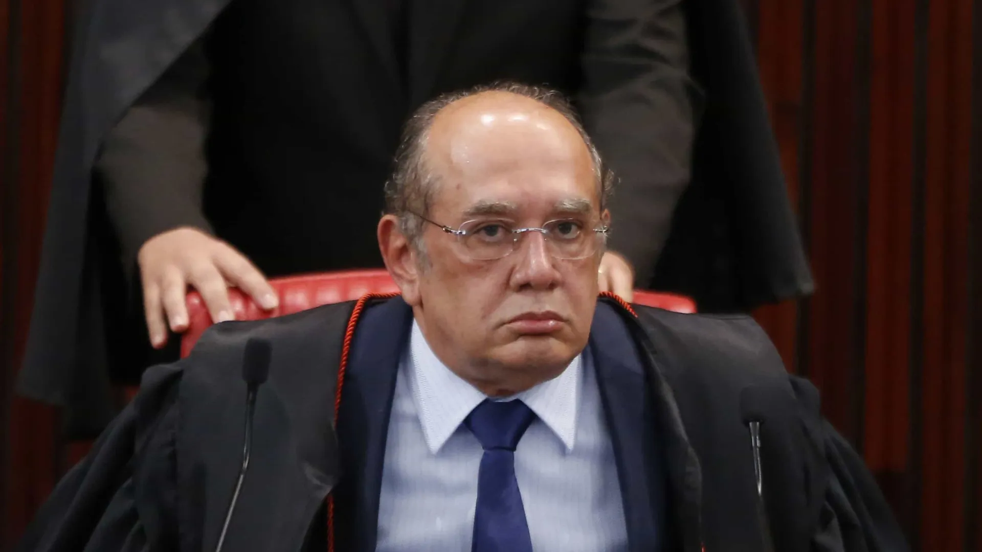 gilmar-mendes-suspende-parte-de-decisao-sobre-impeachment-de-ministros