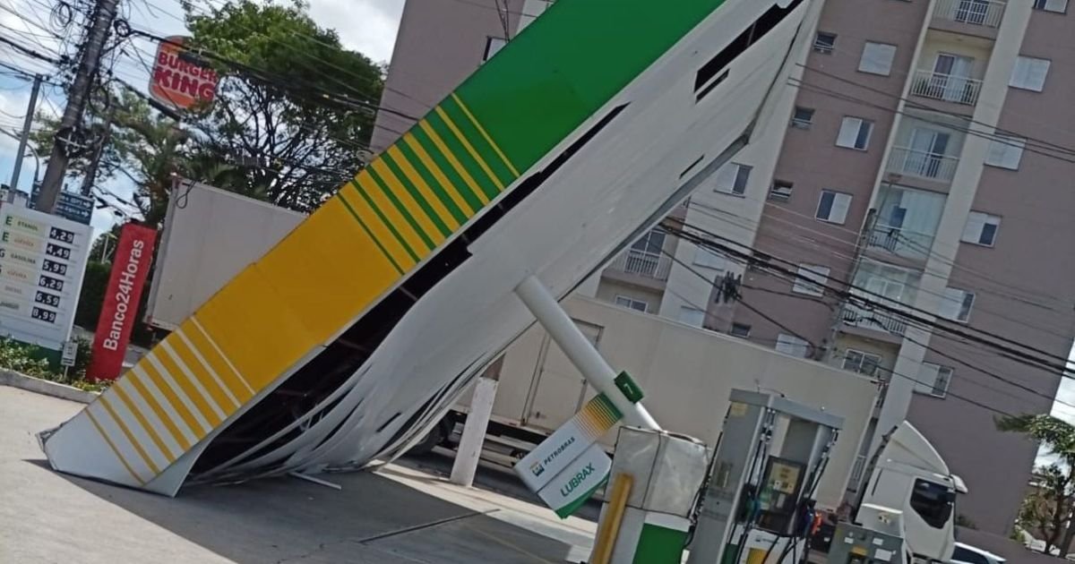 sao-paulo-segue-com-mais-de-500-mil-imoveis-sem-energia-eletrica