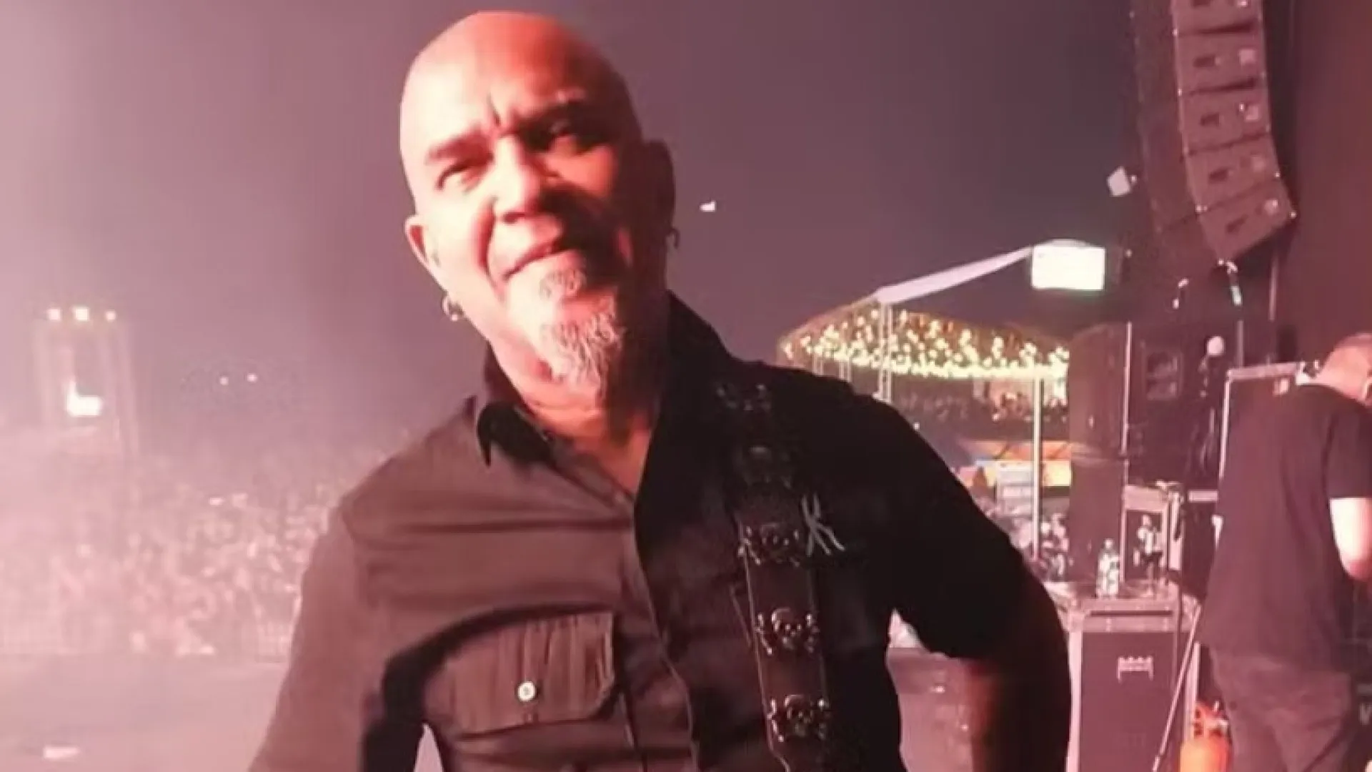 clemente,-do-inocentes,-e-submetido-a-cirurgia-cardiaca-apos-passar-mal-antes-de-show