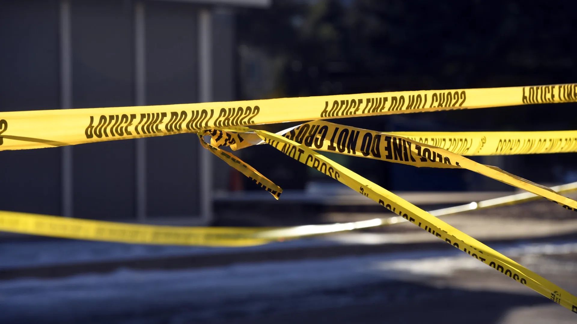 mulher-e-esfaqueada-enquanto-mudava-fralda-de-bebe;-suspeita-foi-detida