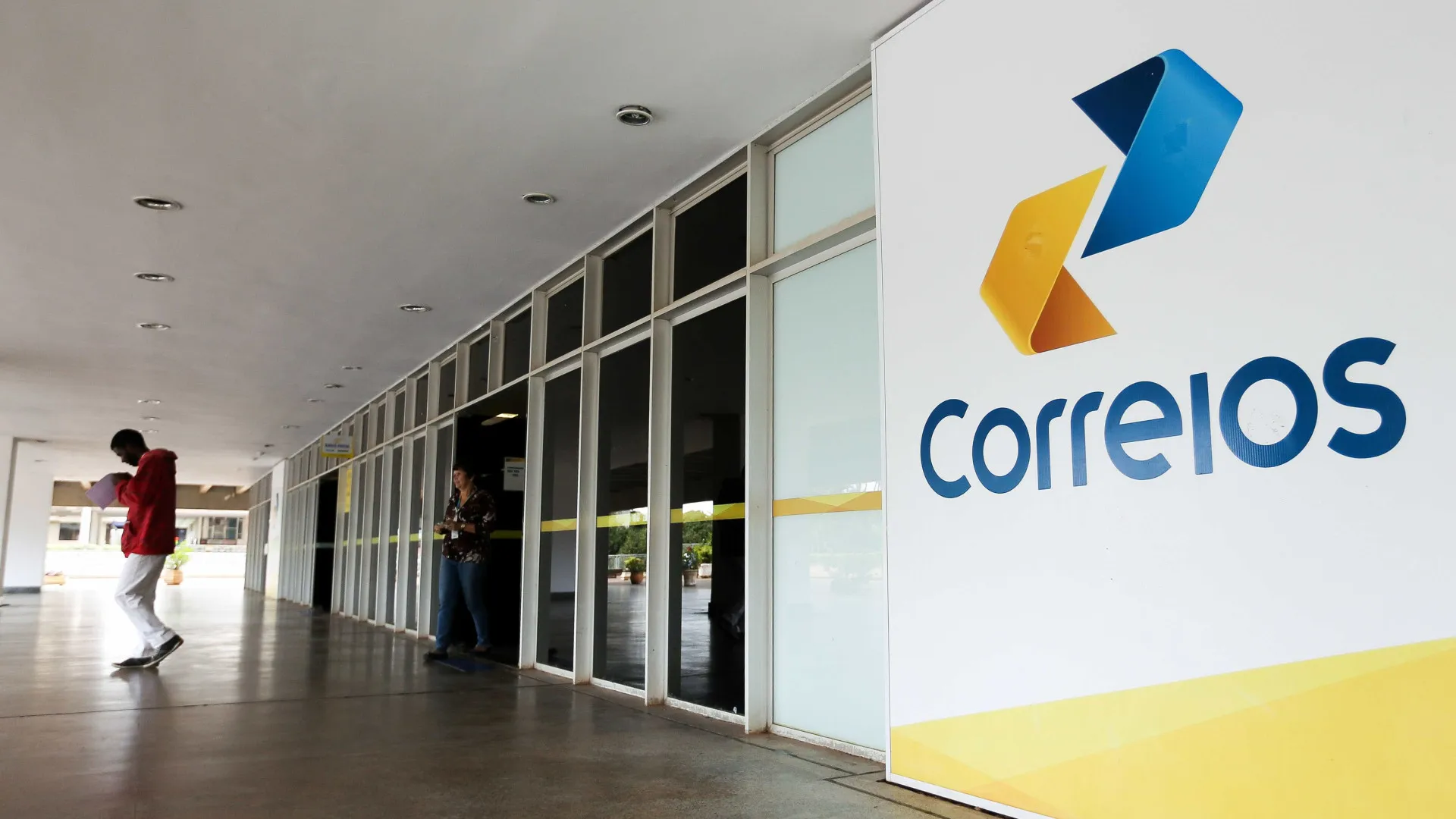 tesouro-aprova-emprestimo-de-r$-12-bilhoes-para-os-correios