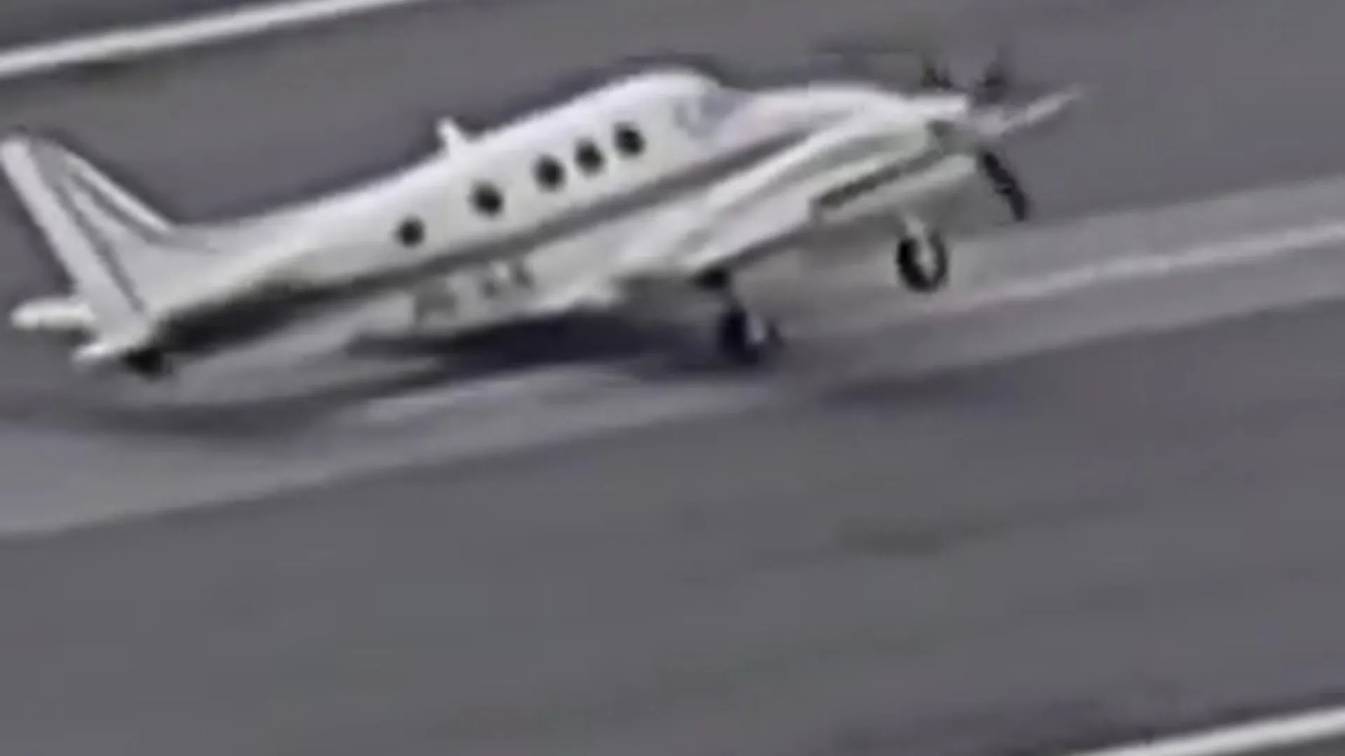 aeronave-tomba-durante-pouso-no-aeroporto-da-pampulha;-video